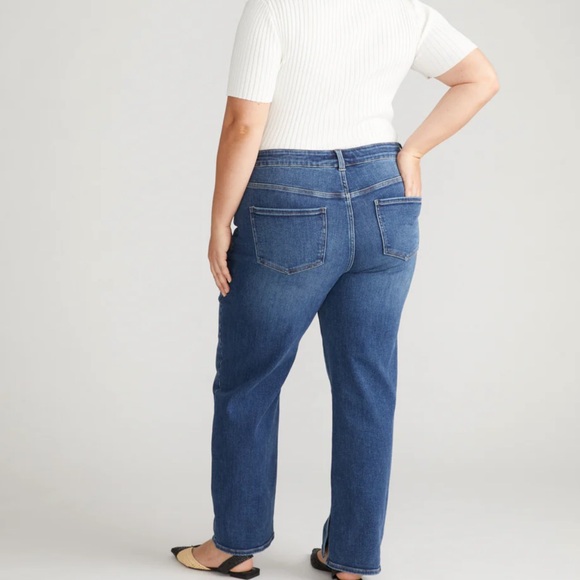 💙 Universal Standard Mimi High Rise Split Hem Jeans 💙 - Picture 3 of 4